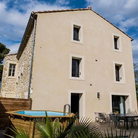 Domaine De Merins, 10 Couchages Avec Piscine, Face A La Riviere, A 4Km De La Plage Флёри Экстерьер фото