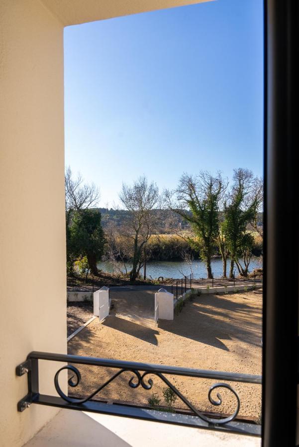 Domaine De Merins, 10 Couchages Avec Piscine, Face A La Riviere, A 4Km De La Plage Флёри Экстерьер фото
